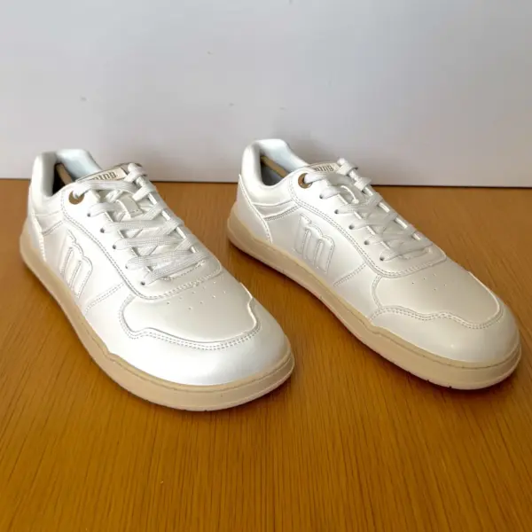 Mustang blanca 84766 (2)