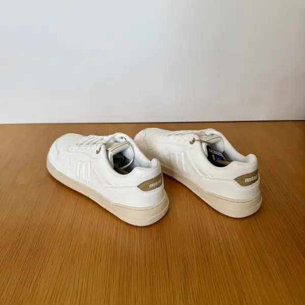 Mustang blanca 84766 (6)