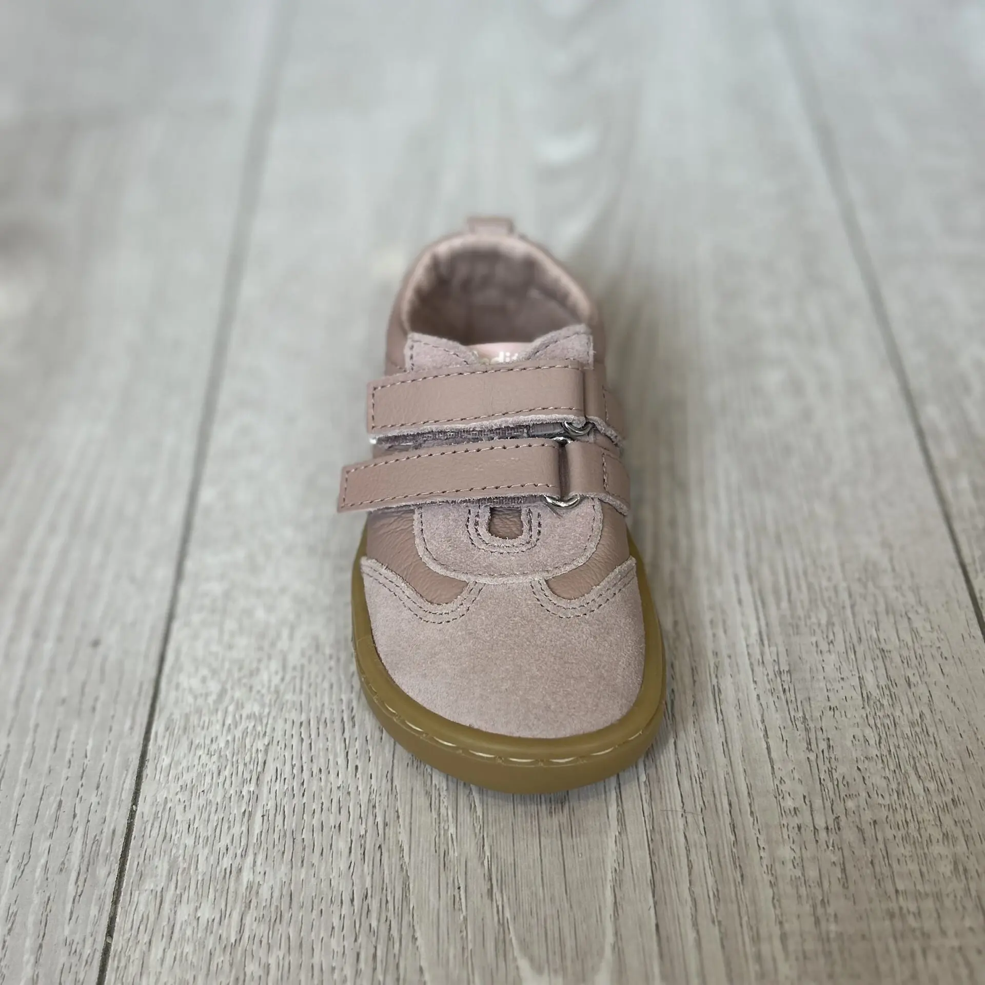 ZAPATO ROSA RESPETUOSO (2)