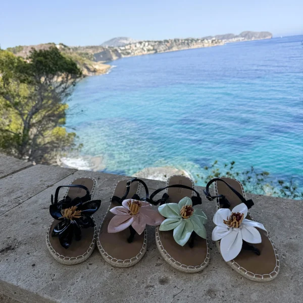 Buonarotti flores sandalias