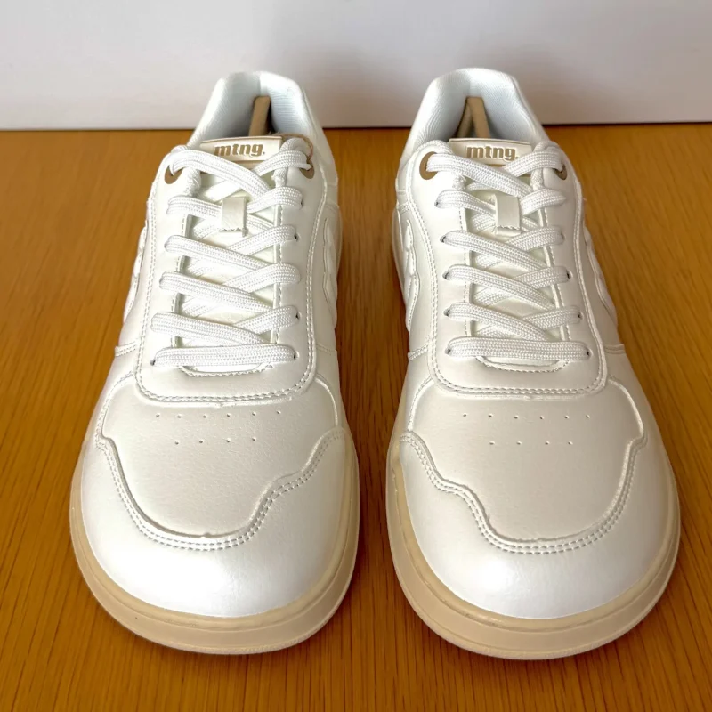 Mustang blanca 84766 (1)