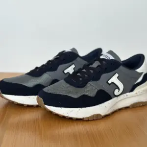 Joma azulmarino (1)