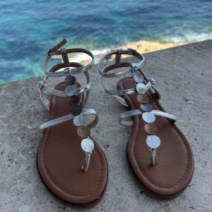Sandalias dedo plata