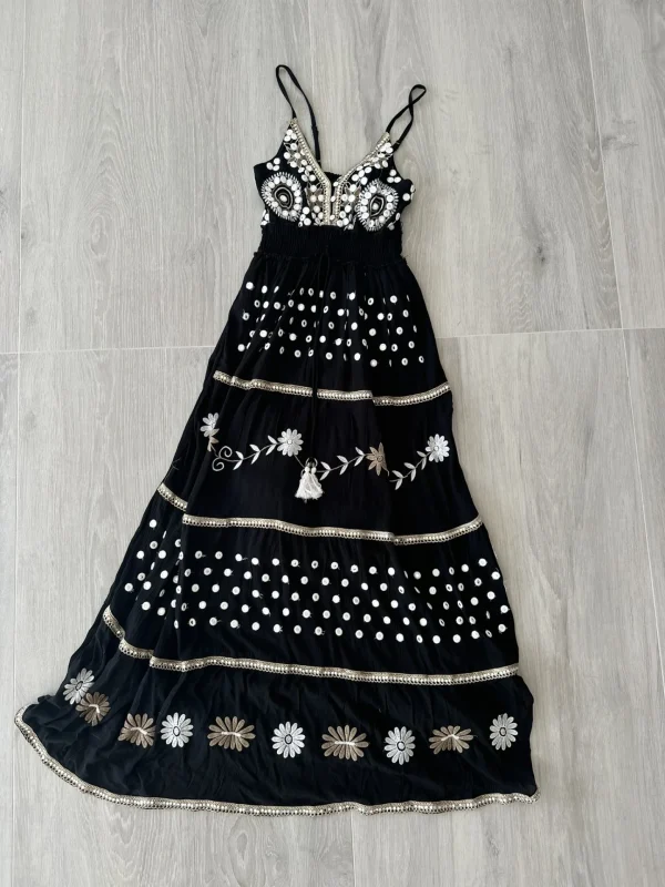 Vestido negro largo